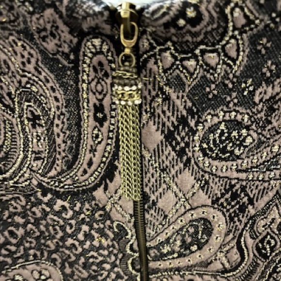 Dress - Picture 3 of 4